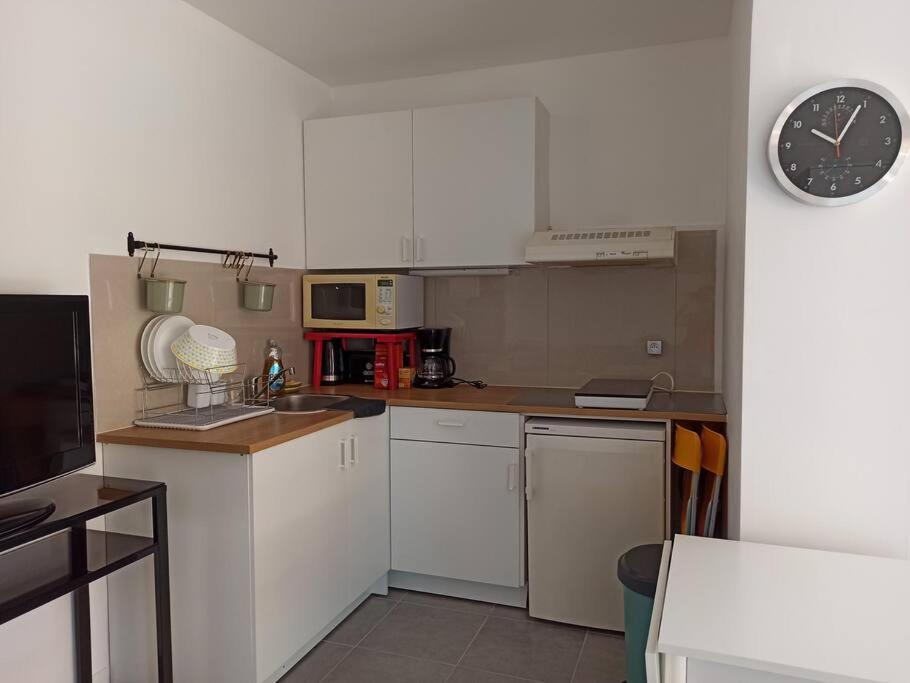 Studio 4 Pers, Terrasse, Climatisation, Parking Inclus كان المظهر الخارجي الصورة