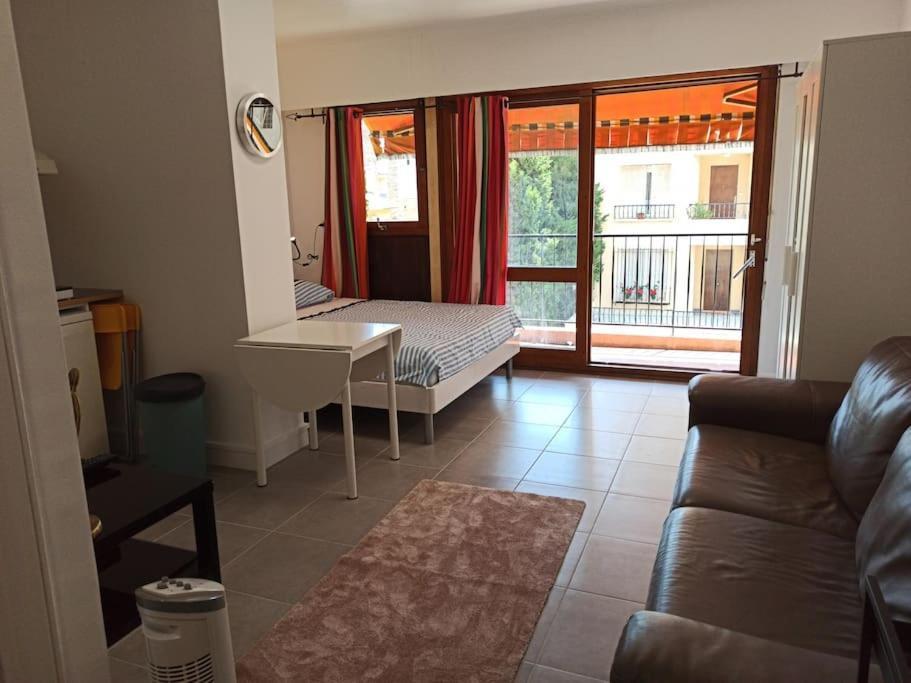 Studio 4 Pers, Terrasse, Climatisation, Parking Inclus كان المظهر الخارجي الصورة